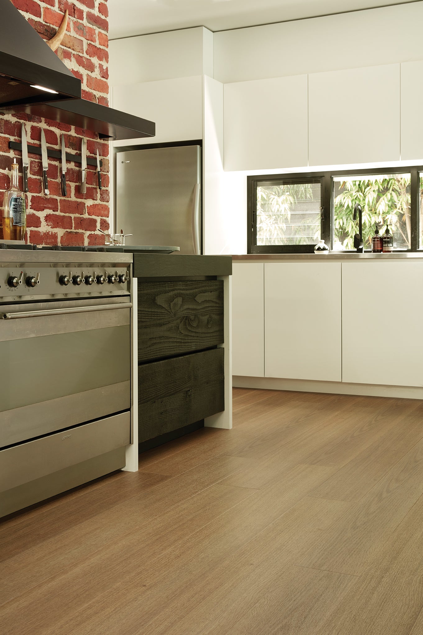 Tasmanian Oak Hybrid Flooring