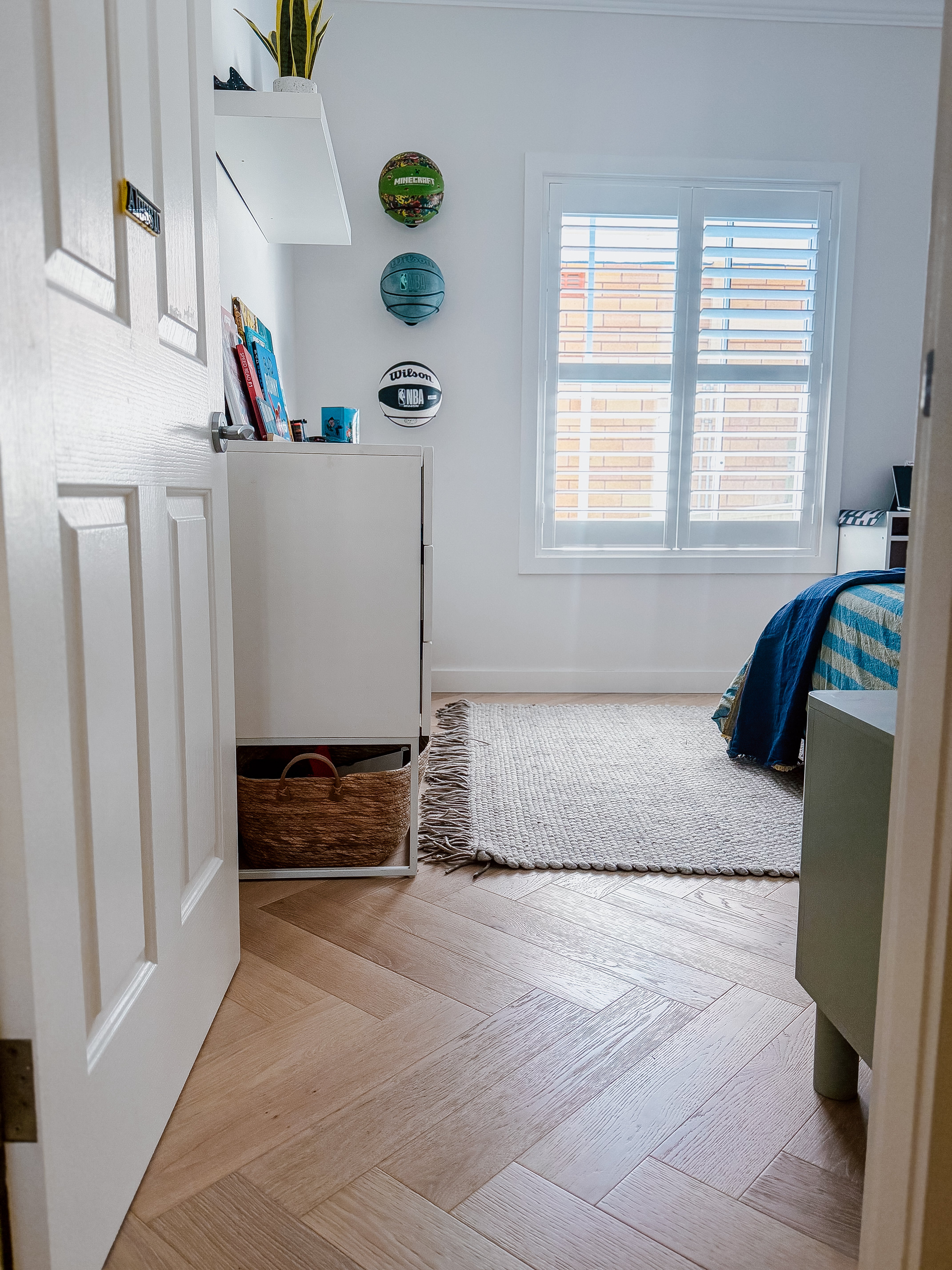 Blonde Oak Timber Flooring Herringbone